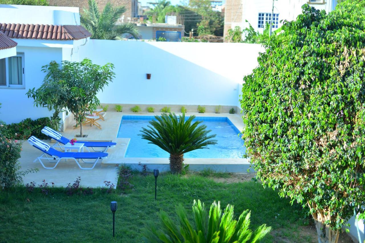 Luxor Rose Villa Bagian luar foto